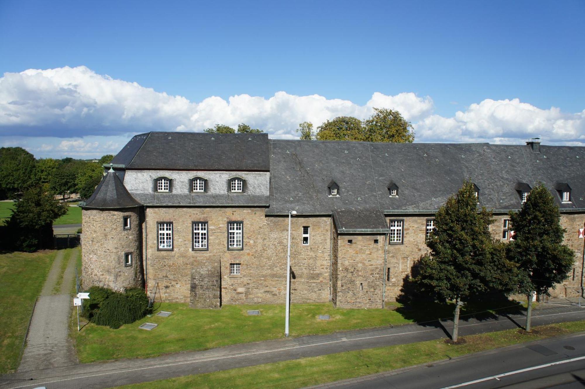 Hotel Am Schloss Broich Mülheim an der Ruhr Buitenkant foto