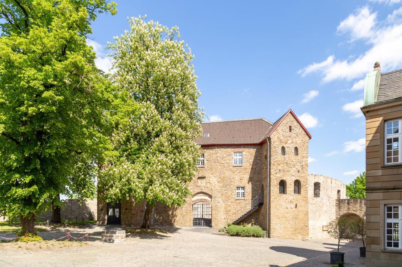 Hotel Am Schloss Broich Mülheim an der Ruhr Buitenkant foto